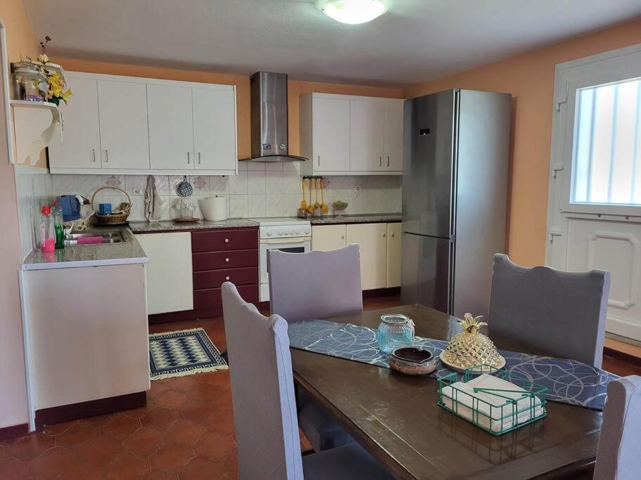 Afentis Apartment Agia Ermioni Eksteriør billede